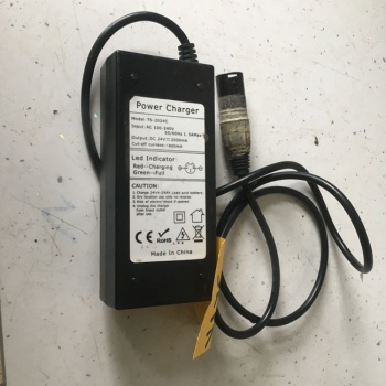 Used 1.5 Amp Battery Charger For a Mobility Scooter Y175