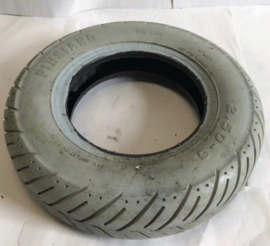 Used 2.80/2.50 x 6 Pihsiang Pneumatic Tyre For A Mobility Scooter BM116