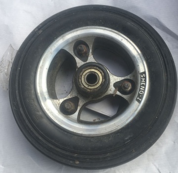 Used 7x1¾ Front Wheel For A Quingo Mobility Scooter Y15