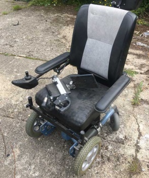 In For Dissassembly: Used Handicare IBIS X-Series XS Powerchair